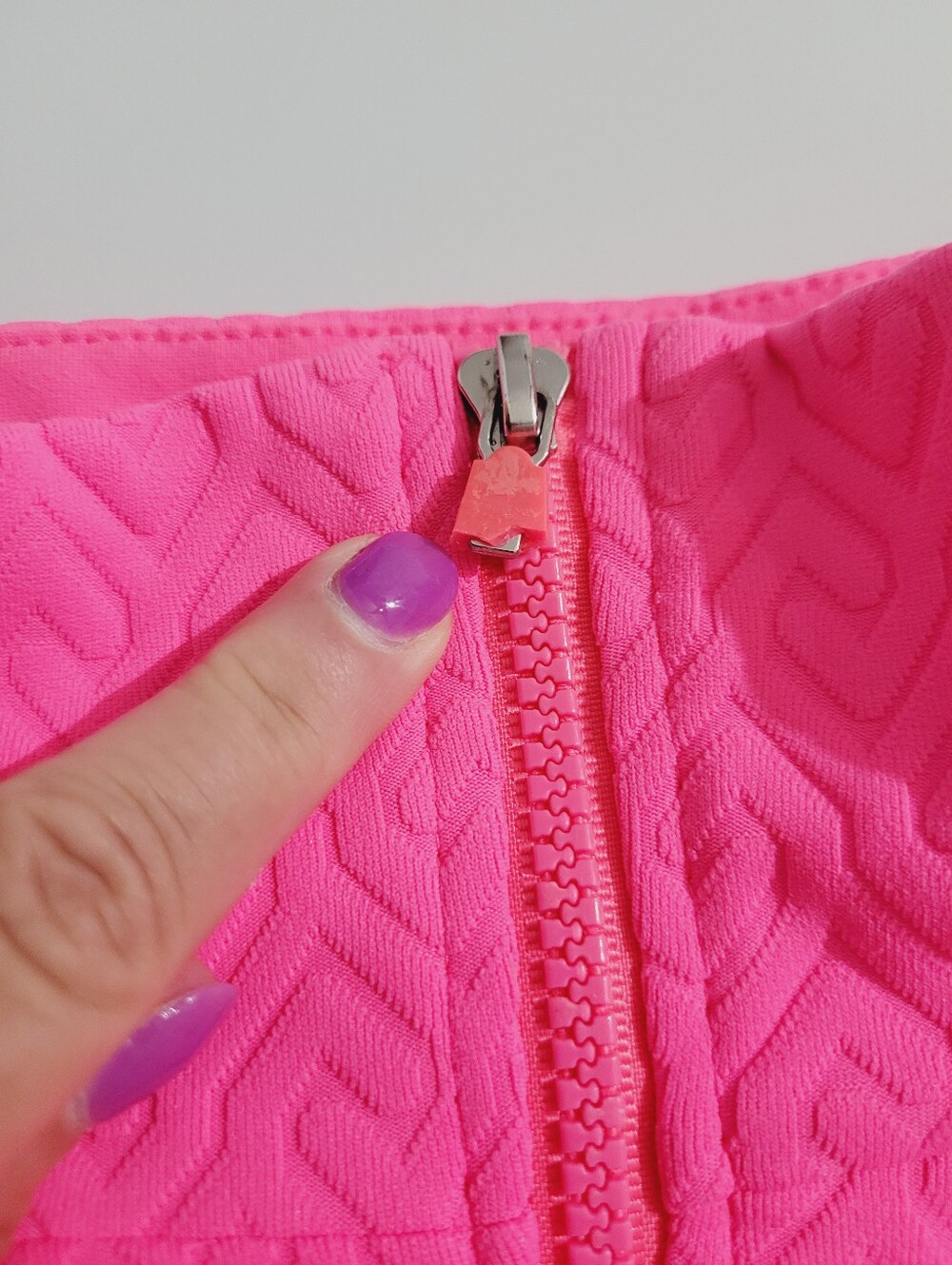 Trina Turk Recreation Activewear Set Jacket & Crop Leggings Pink Black Women L - Picture 11 of 16